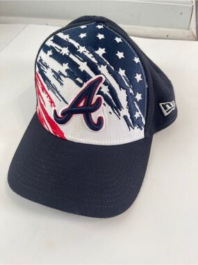 Atlanta Braves Hat New Era 9Twenty MLB 4th of July Med/Large Baseball Cap